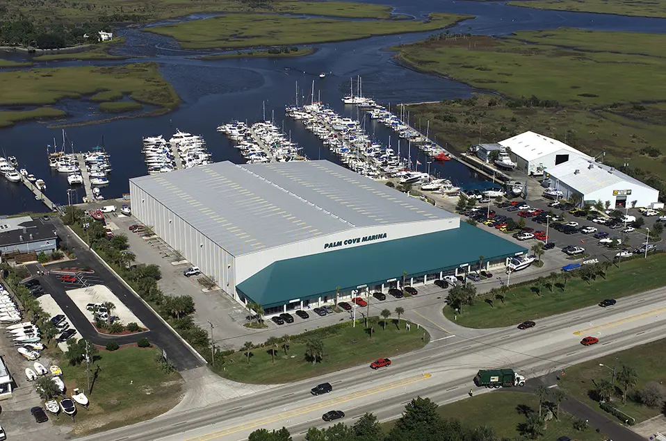 Palm Cove Marina Stellar 01