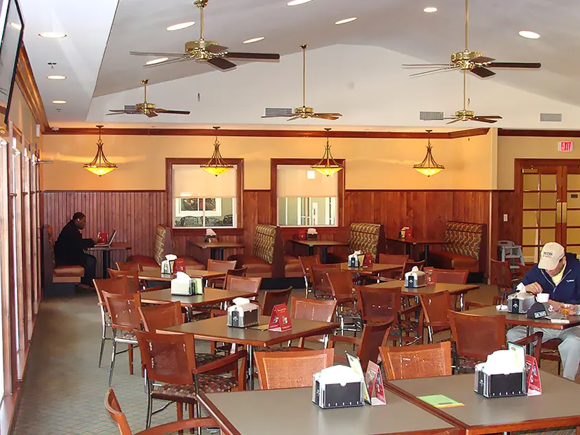 Golf Clubhouse Stellar 07