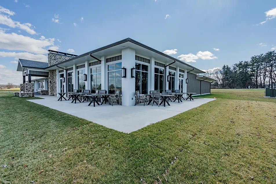 Carlisle Golf Clubhouse Stellar 01